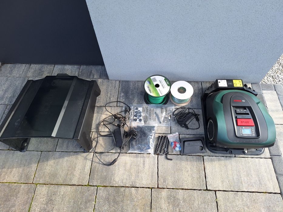 Bosch Indego M+700 - Robot koszący.