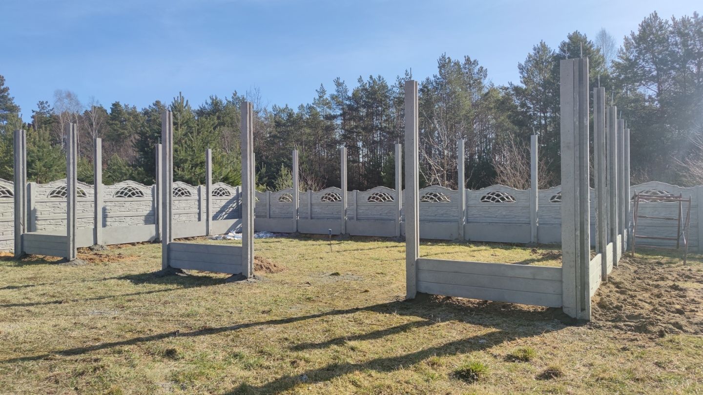 Ogrodzenia, garaże, wiaty, budynki z płyt betonowych