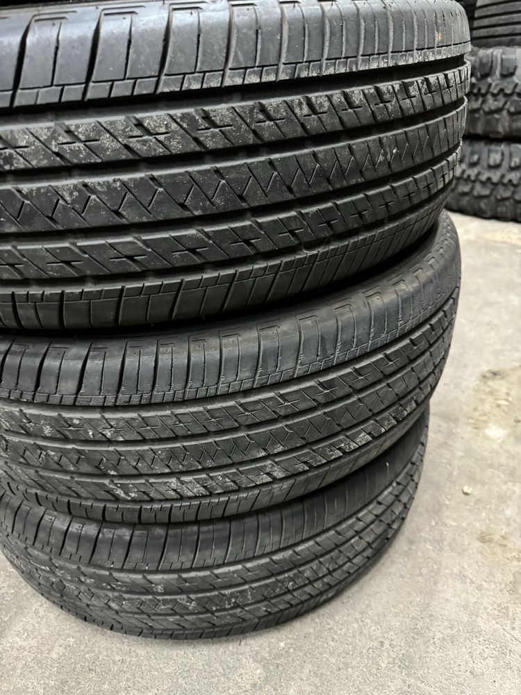 Шини літні 235/65/17 Bridgestone