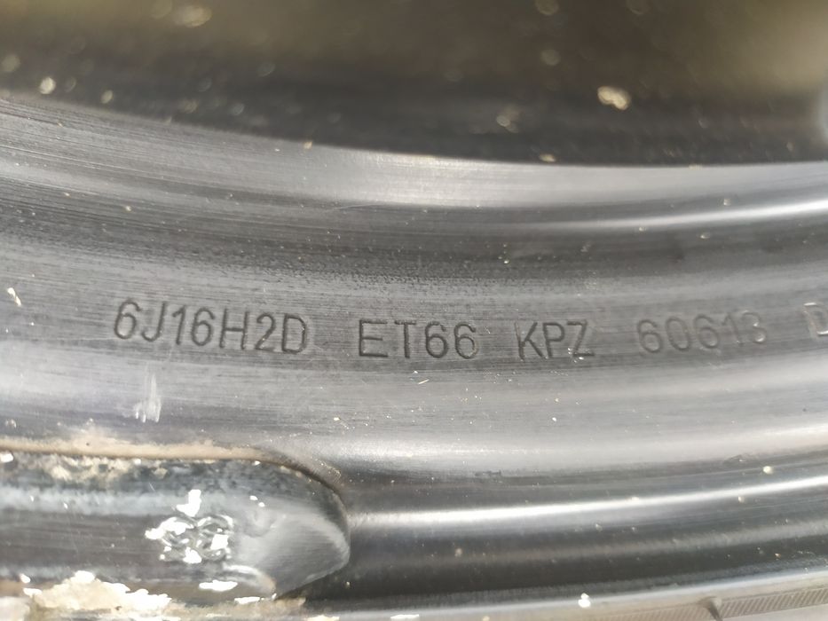 Диски 5/130 r16 et66 цо89.1 Рено мастер шини 215/65 r16c зима грузова