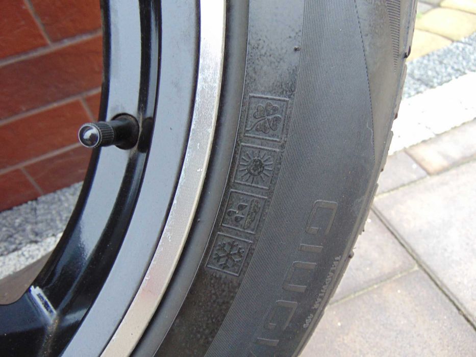 ALUMFELGI 18"5x114,3+ OPONY CAŁOROCZNE ,Nissan Qashqai,Renault,Toyota