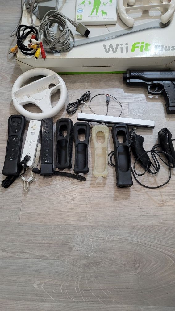 Vendo wii muito completa