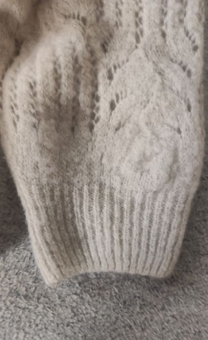 Delikatny ażurowy sweter Made in Italy – moher & wełna oversize