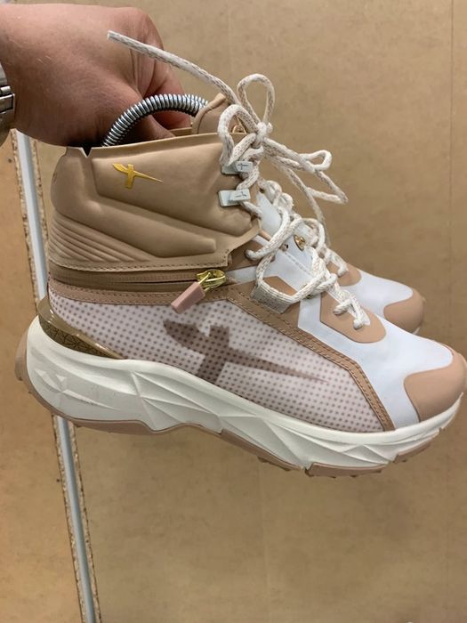 Buty trekingowe Tamaris gore tex rozmiar 37