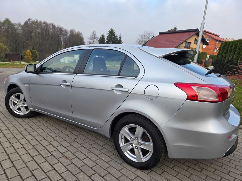 Benzyna stan bdb servis kaiazka