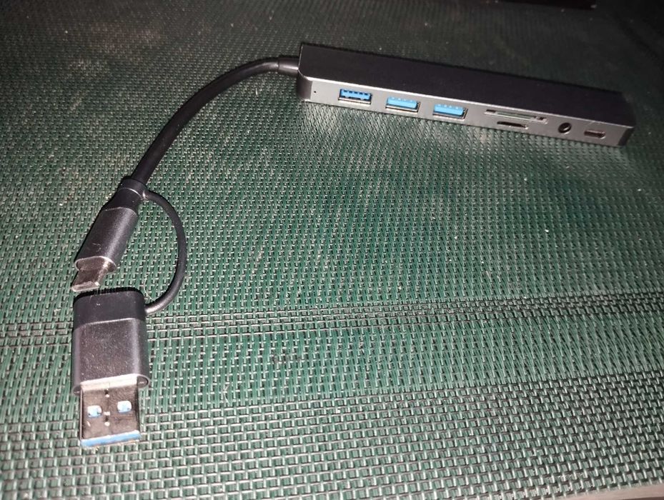 Usb hab   8 in 1