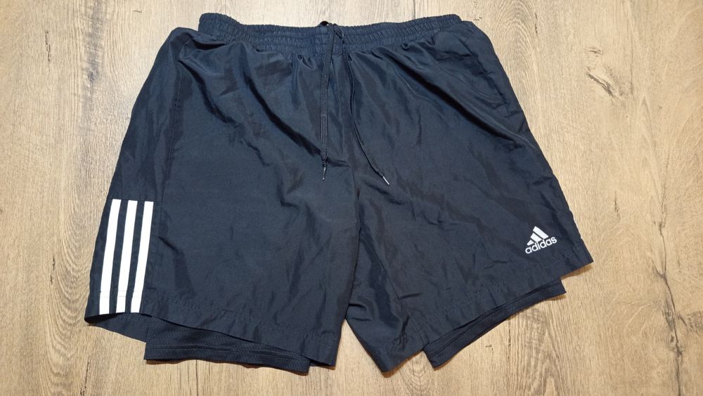 Spodenki sportowe szorty Adidas rozm. M