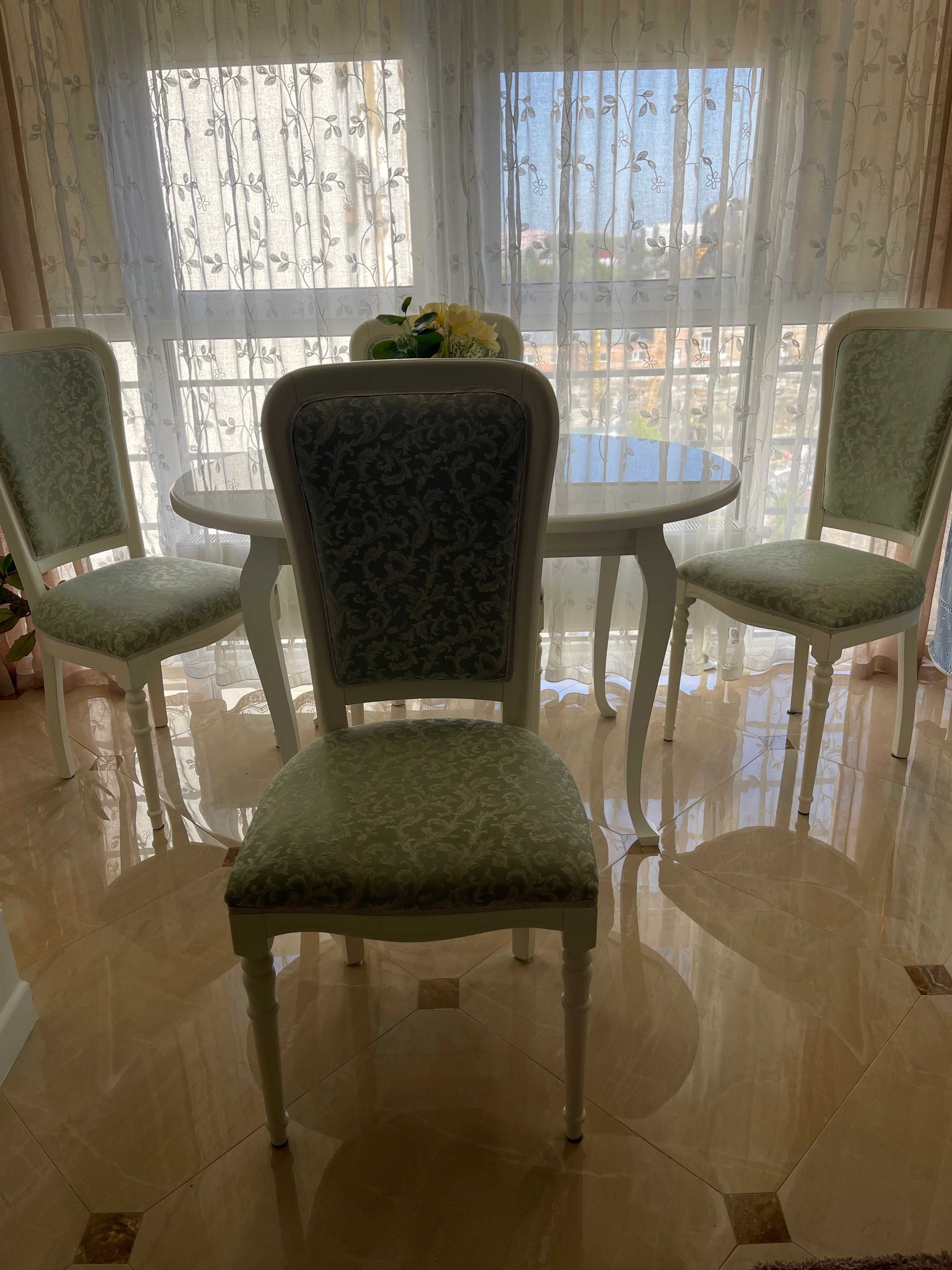 Пропоную 4 стільця Prestige Avorio Vanessa италия
