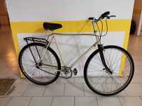 Bicicleta antiga BSA