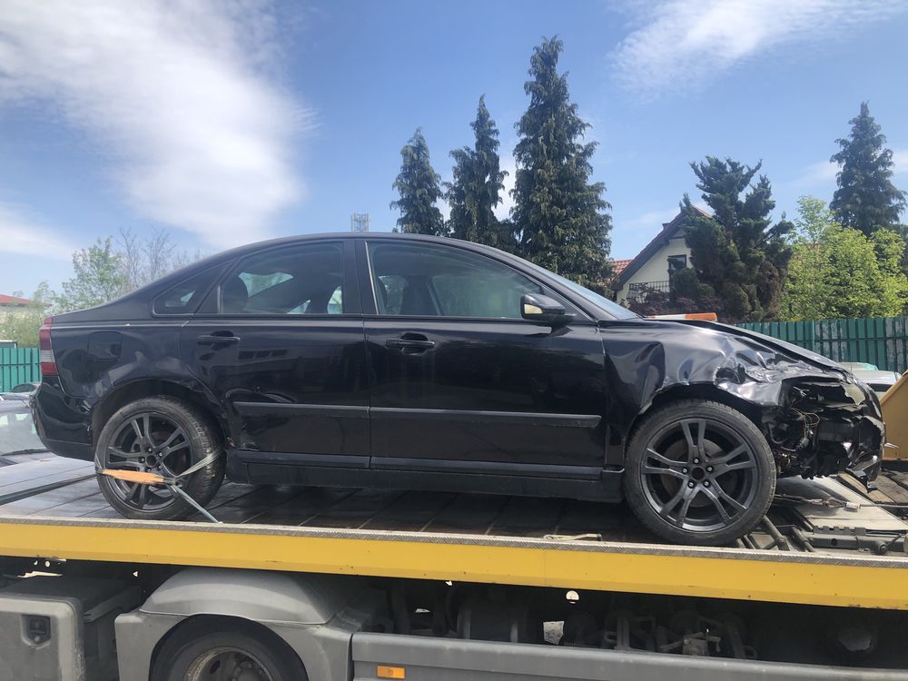 Volvo S40 uszkodzony