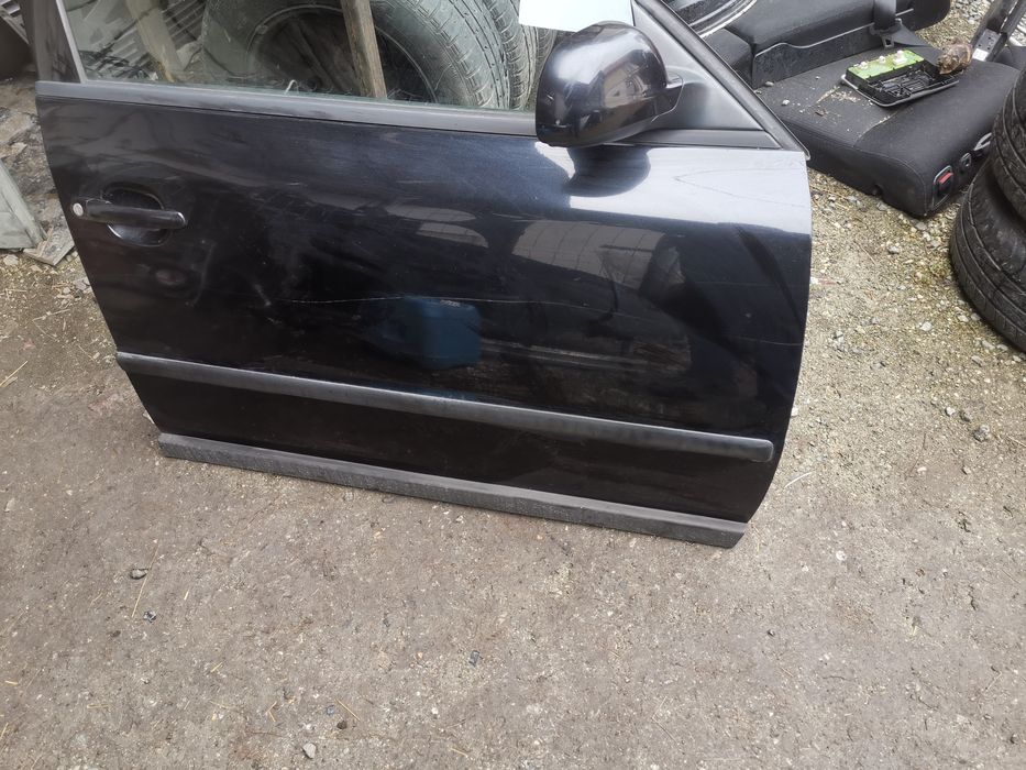 Volkswagen passat b5 drzwi przód prawe lc9z