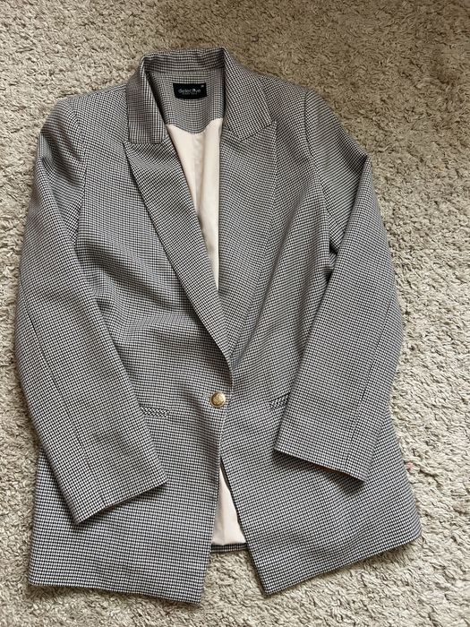 Піджак жіночий класичний