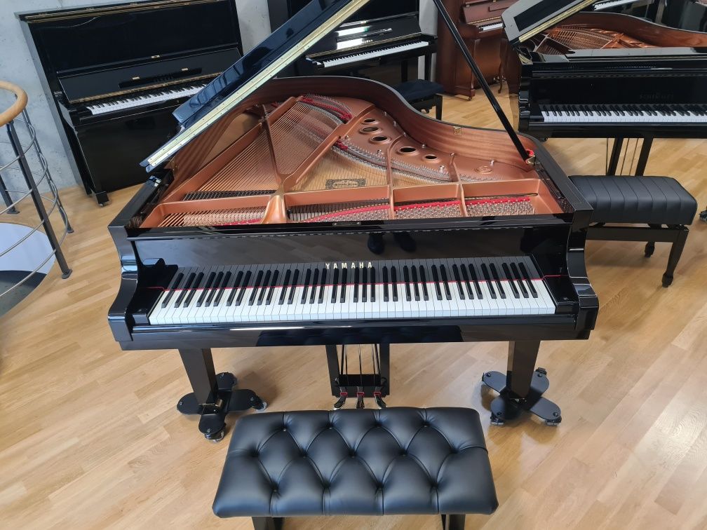Fortepian Yamaha C5X  C5 2018 jak nowy -60tys  Pianocentrum