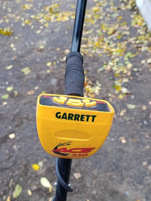 Металошукач Garrett ACE 250 + Nel Tornado!