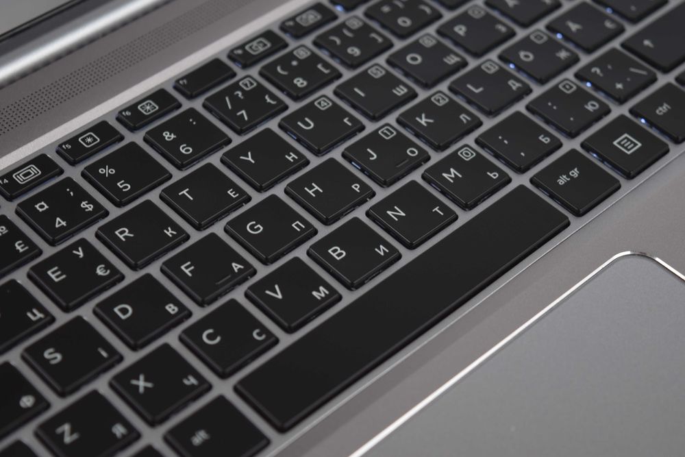 Сенсорний HP EliteBook Folio 1040 G3 i5-6200U 256/512/1тб Ноутбук 4G