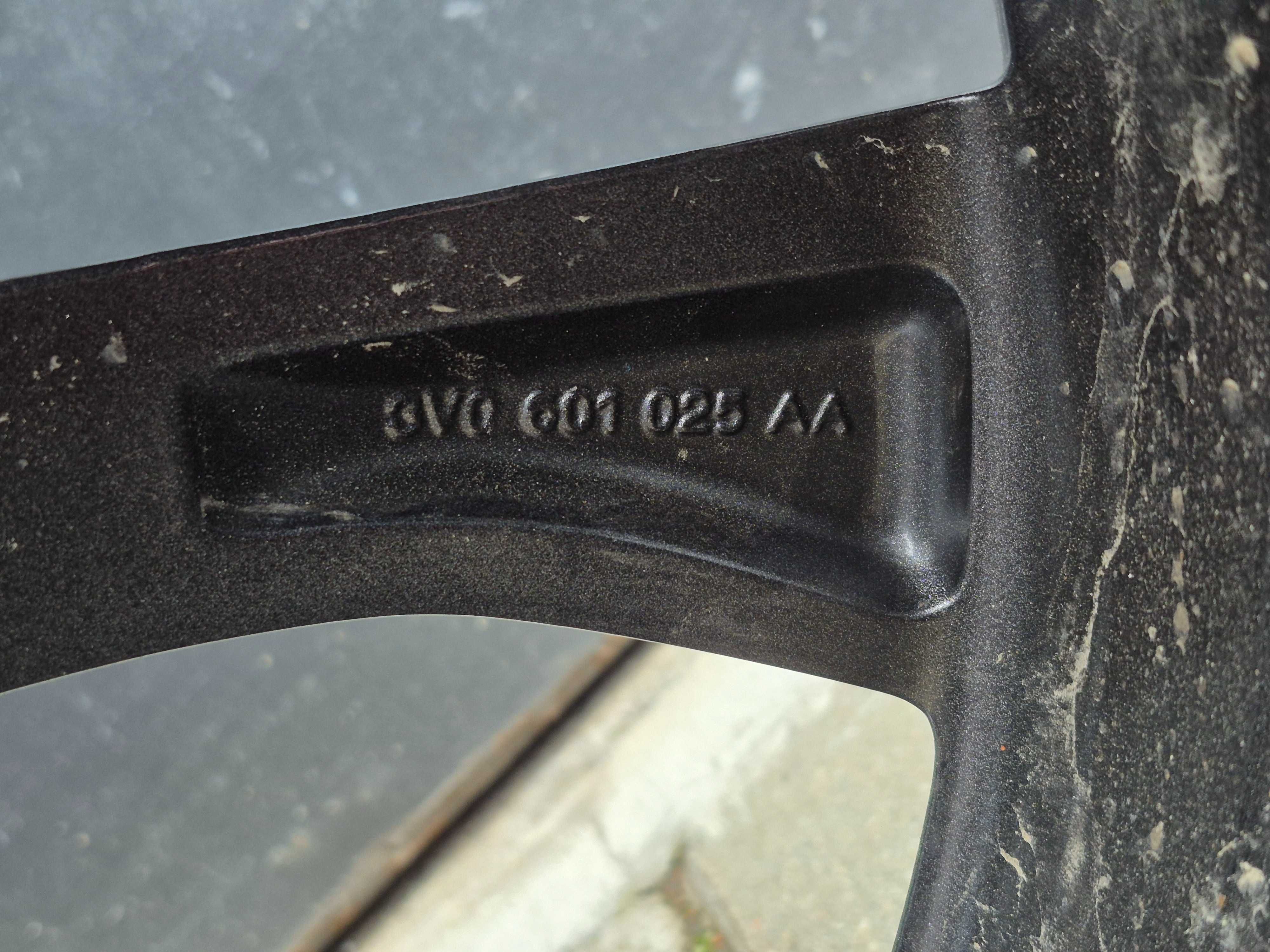 Skoda Superb III (3V) 15- Felga aluminiowa 8.0" x 19" 5x112 ET44