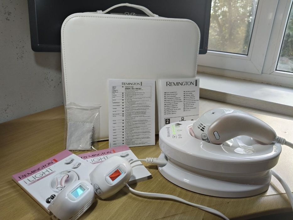 Фотоепілятор Remington i-Light Prestige IPL6750/Фотоэпилятор