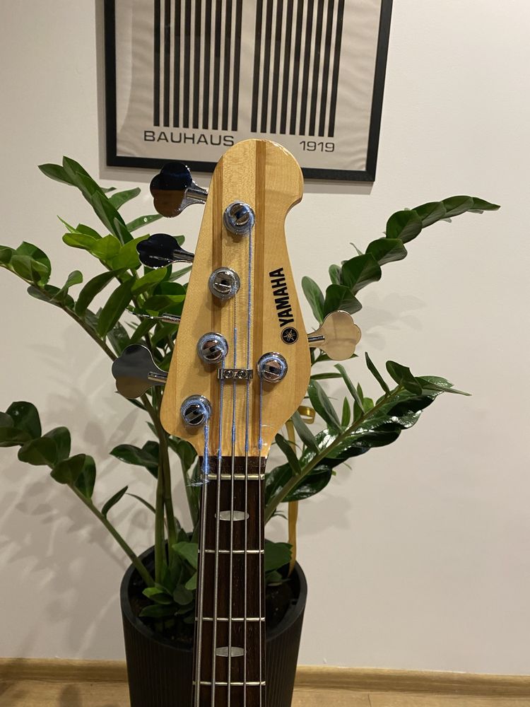 Yamaha BB 1025x gitara basowa bass