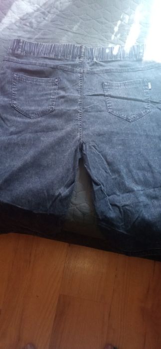 Spodnie za kolano, damskie letnie duże , strech