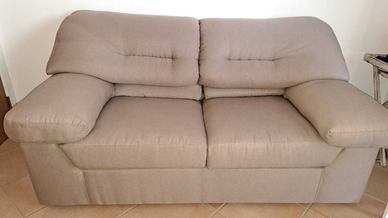 Sofá de 2 lugares como novo !