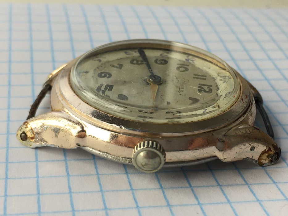 Часы механические Урал СССР на запчасти - на ходу