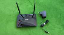 Router Wi-Fi / SIM: TP-Link Archer MR200