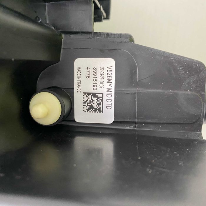 Vendo farol direito e esquerdo para VOLVO XC90 ano 2016 em diante