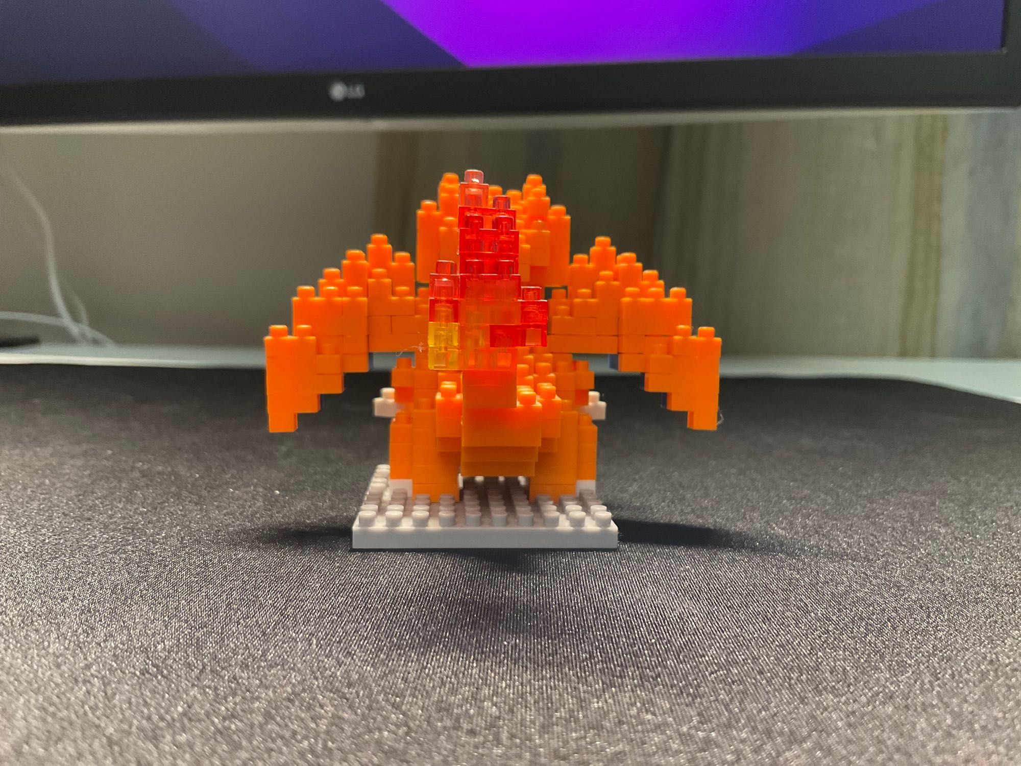 Mini Lego Pokémon Charizard Blocos
