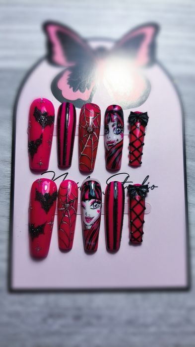 Paznokcie press on,tipsy