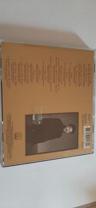 1 Cd de Lionel Richie, album Back To Front