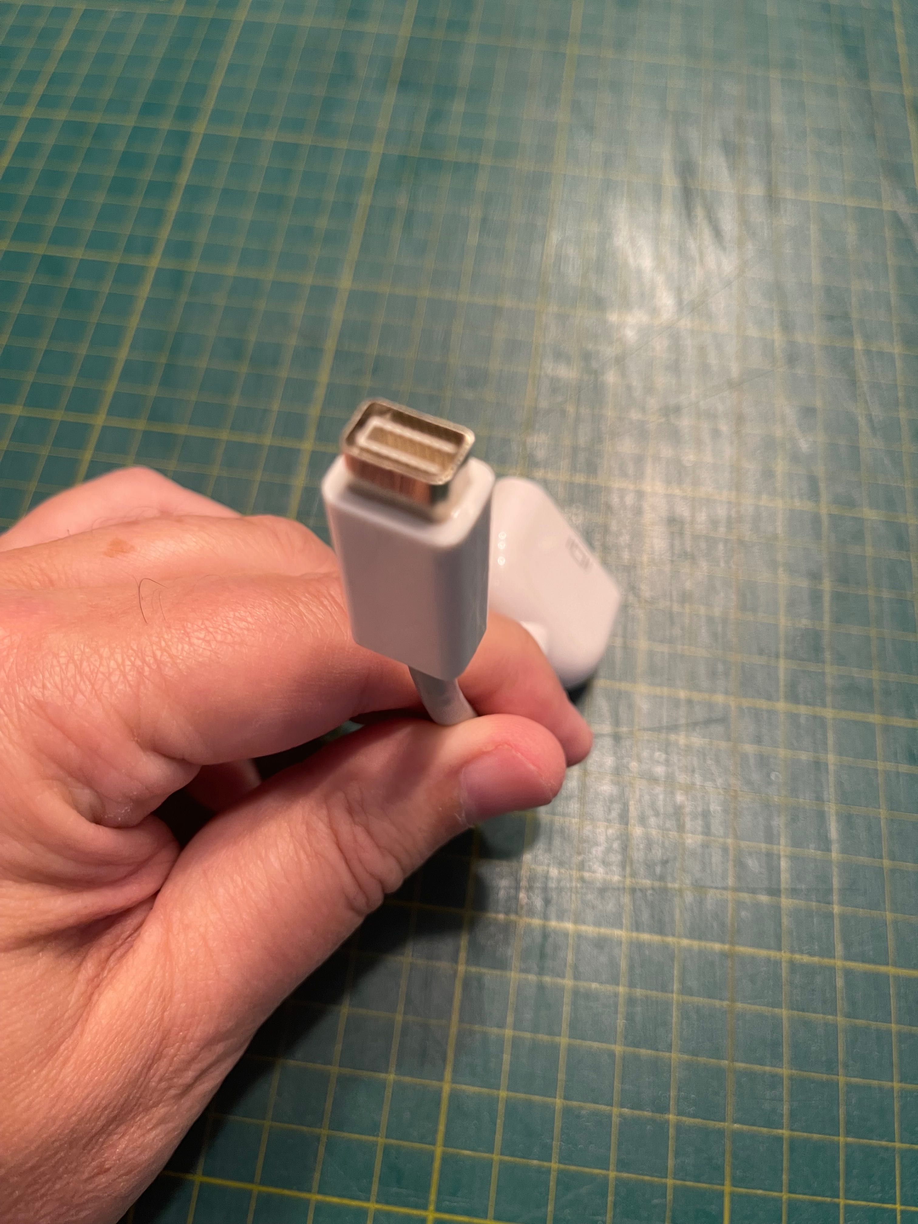 Cabo adaptador Mini DVI para VGA Apple