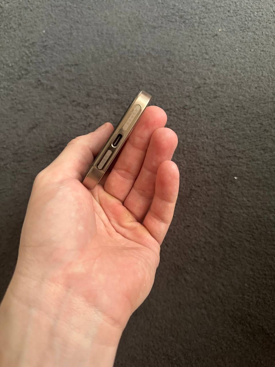 iPhone 16 pro 256GB