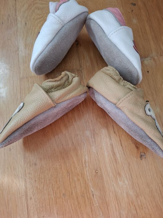 Шкіряні капці, пінетки, чешки, тапки для діток