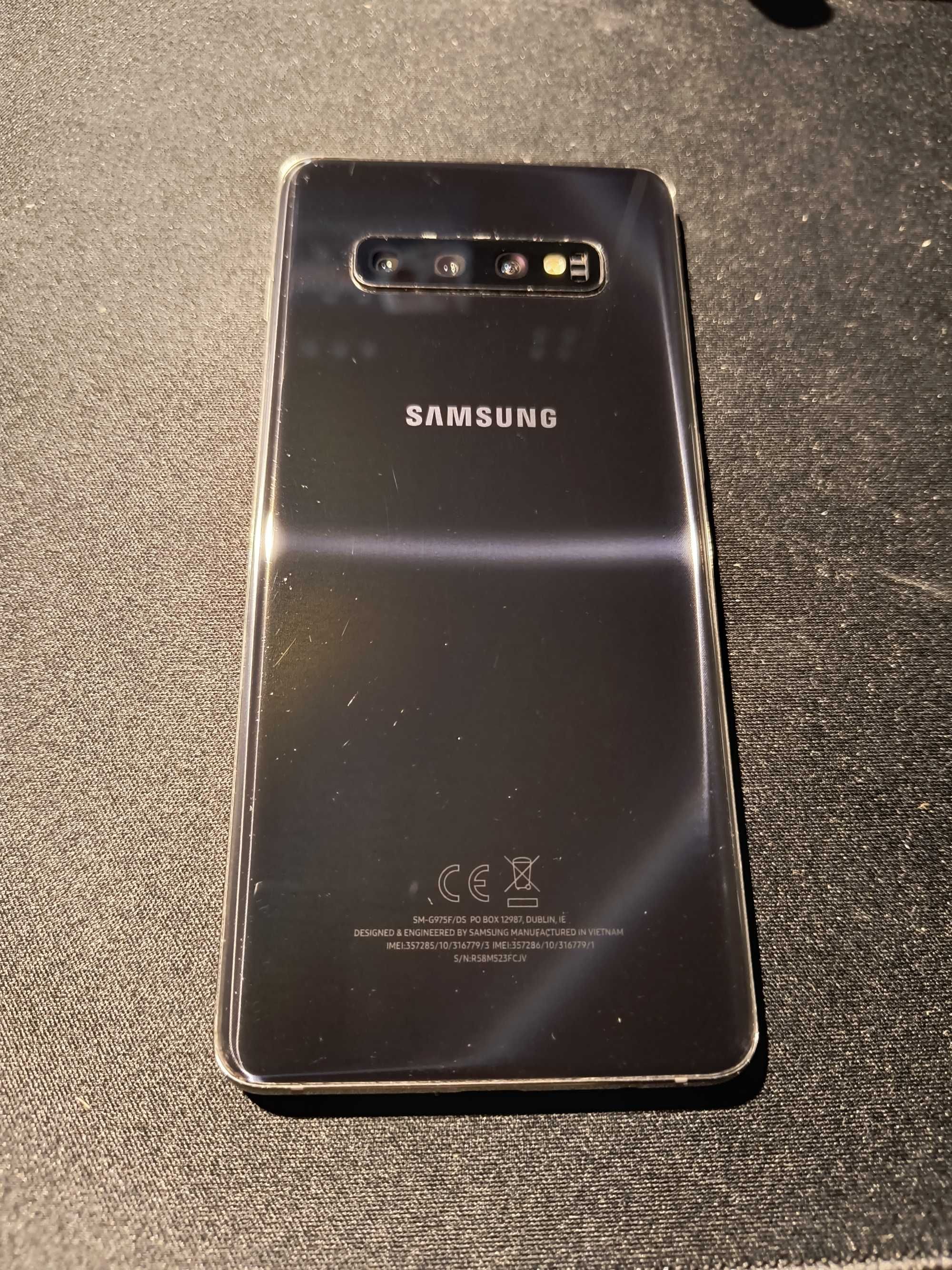 Samsung Galaxy S10+ uszkodzony