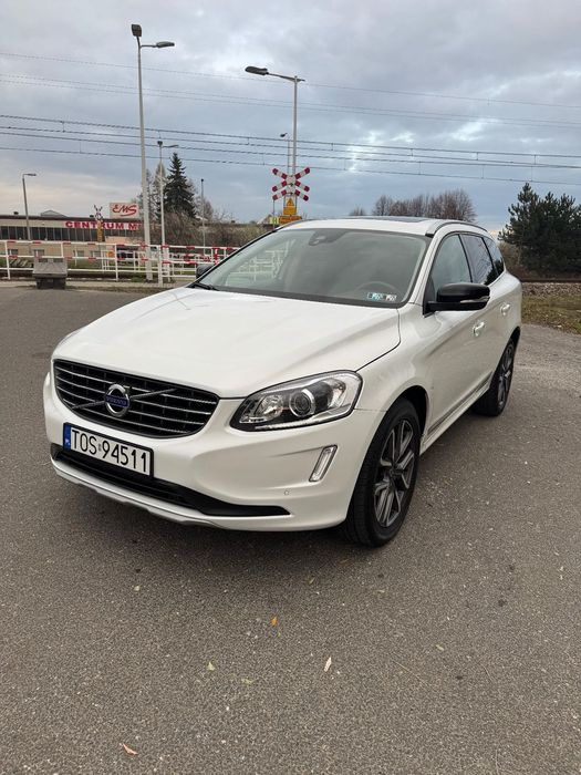 Volvo XC 60 Volvo XC60 2017 2.0 T6 AWD Dynamic