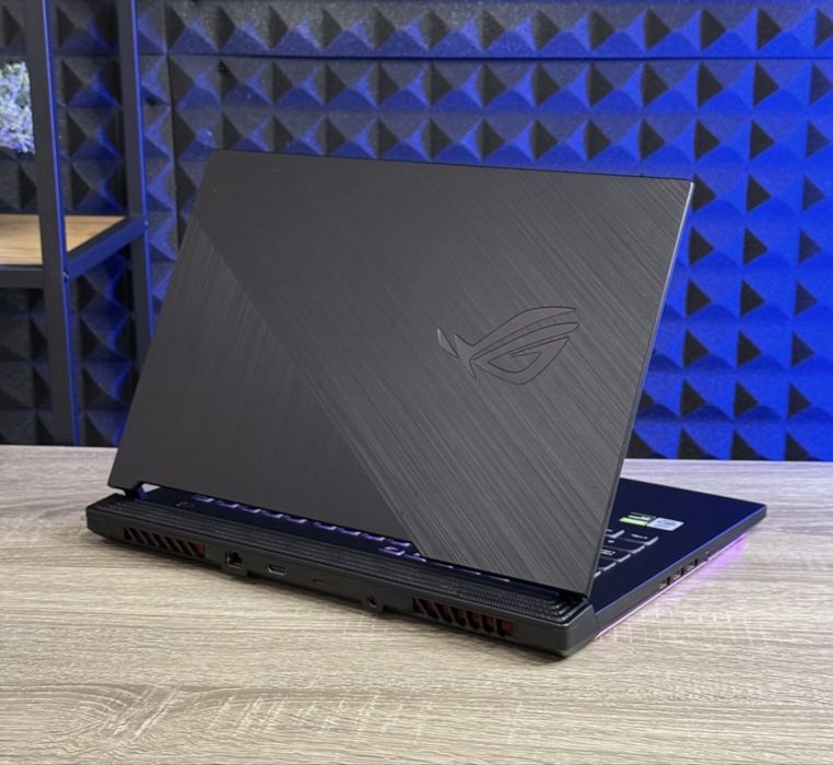 Ноутбук Asus ROG Strix G15 G512LI