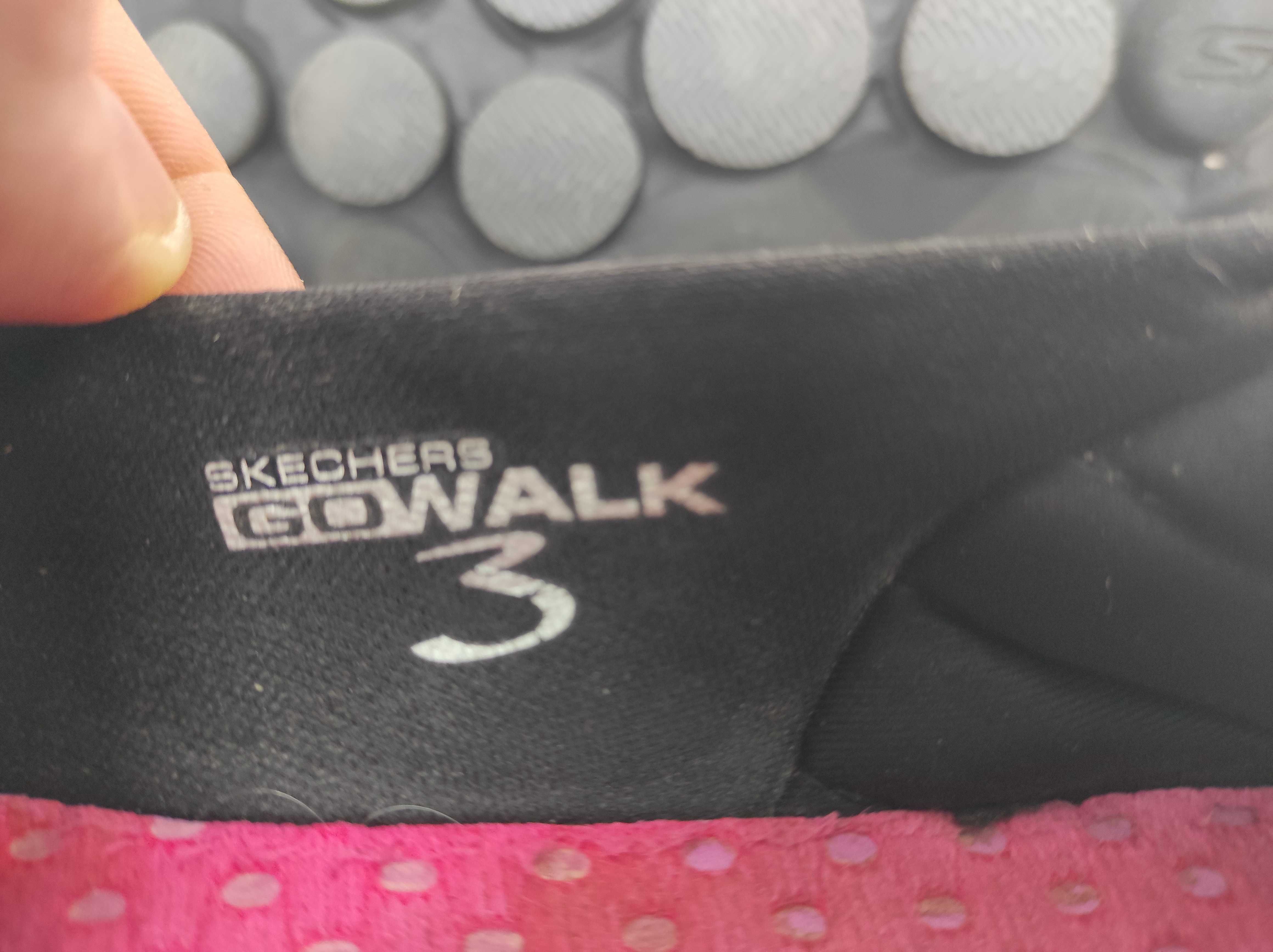 Мокасини текстильние Skechers Goga Pillars р.38