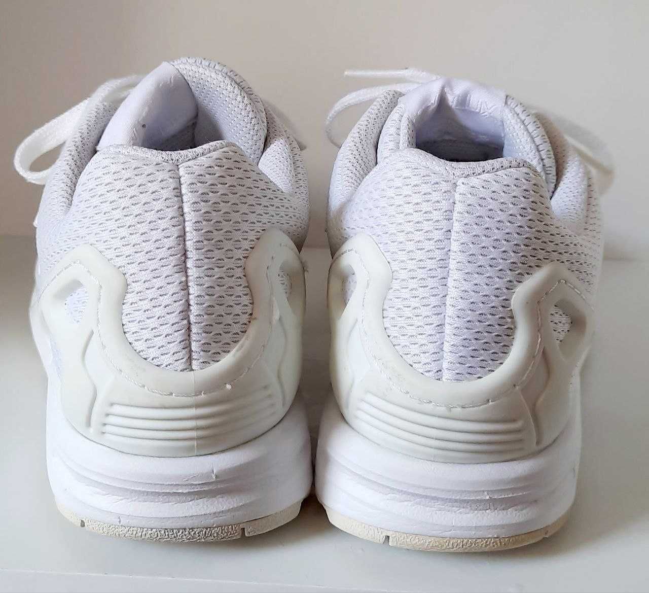Жіночі кросівки Adidas Torsion