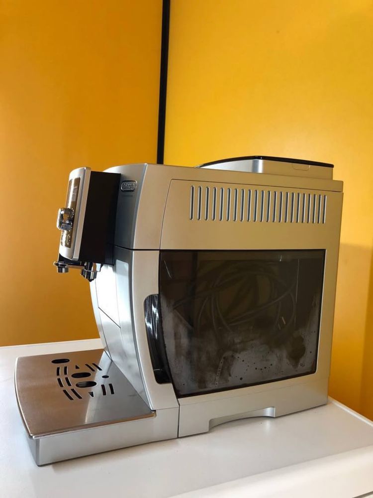 Кавомашина Delonghi ECAM 23.466.S