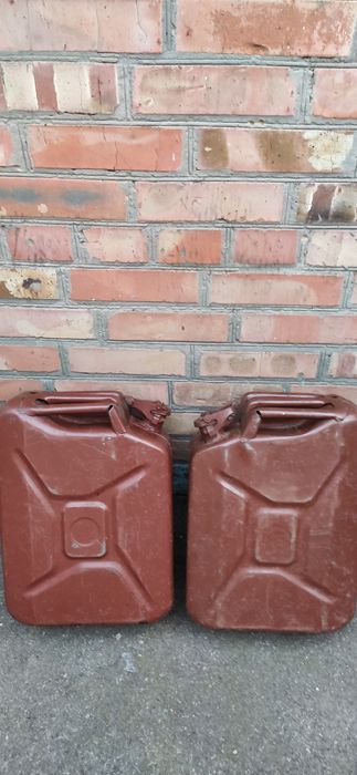 Канистра  для бензина 20 л