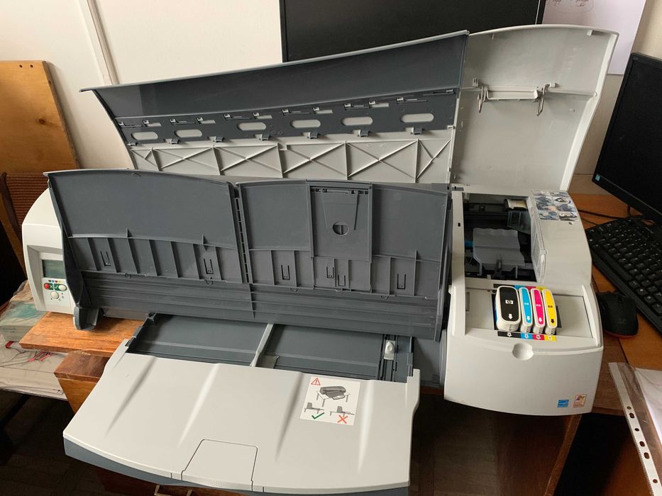 Принтер/плотер HP Designjet 110 plus