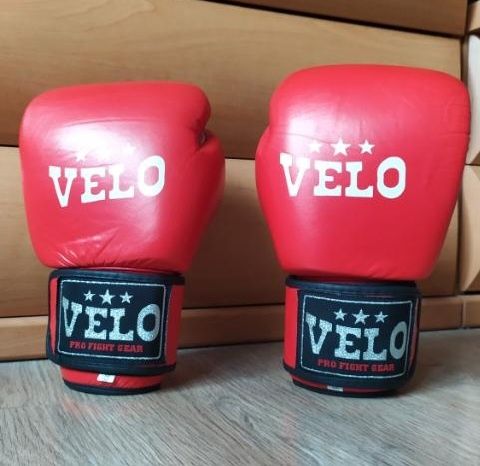 Шкіряні боксерські рукавиці Velo