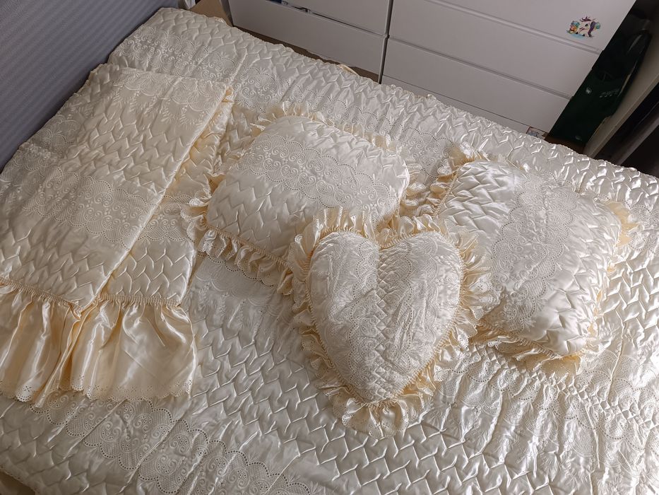 Conjunto de decoração cama de casal (como novo)