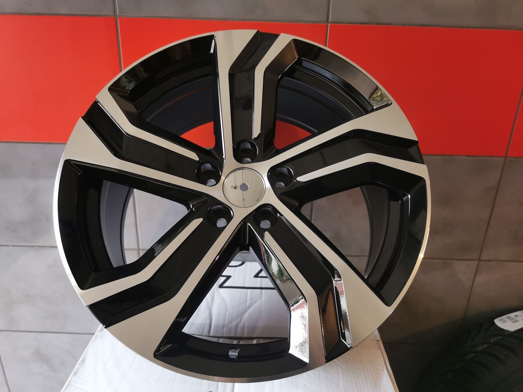 Felgi 19" 5x108 Ford Edge S-max C-max Volvo C V XC Opel