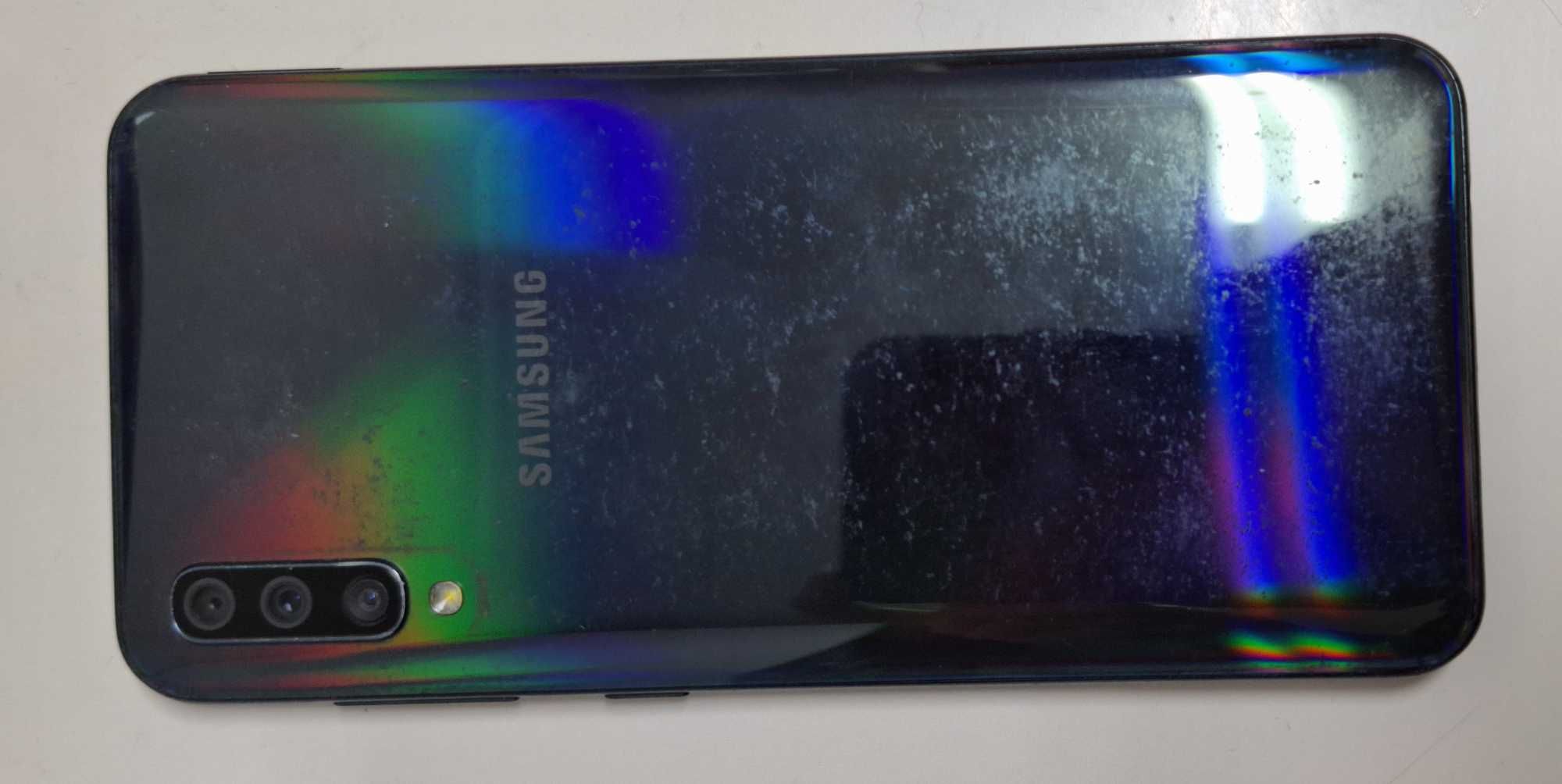 Samsung Galaxy A50 + capa + película + carregador