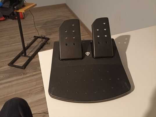 Kierownica do gier  Genesis Seaborg 350