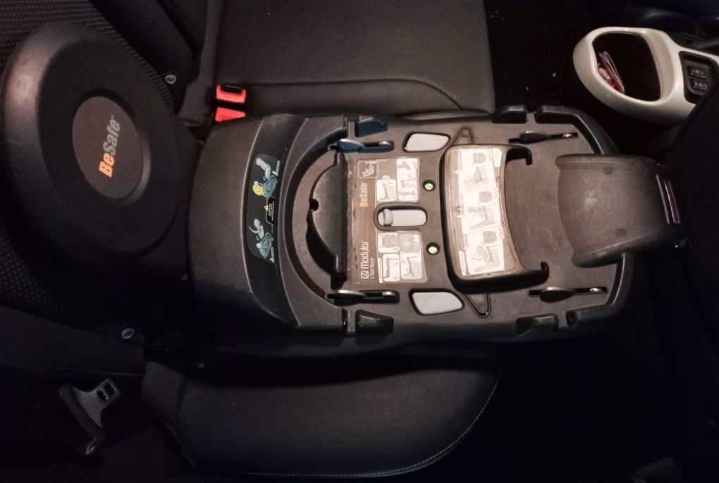 Cadeira Auto criança com Base Isofix iZi Modular i-Safe BeSafe