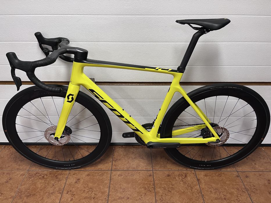 Scott Addict RC 30  rozmiar L/56