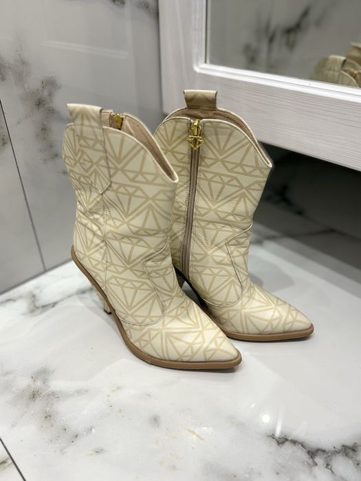 Botki kowbojki kozaki just unique 37 bezowe old money skora naturlana