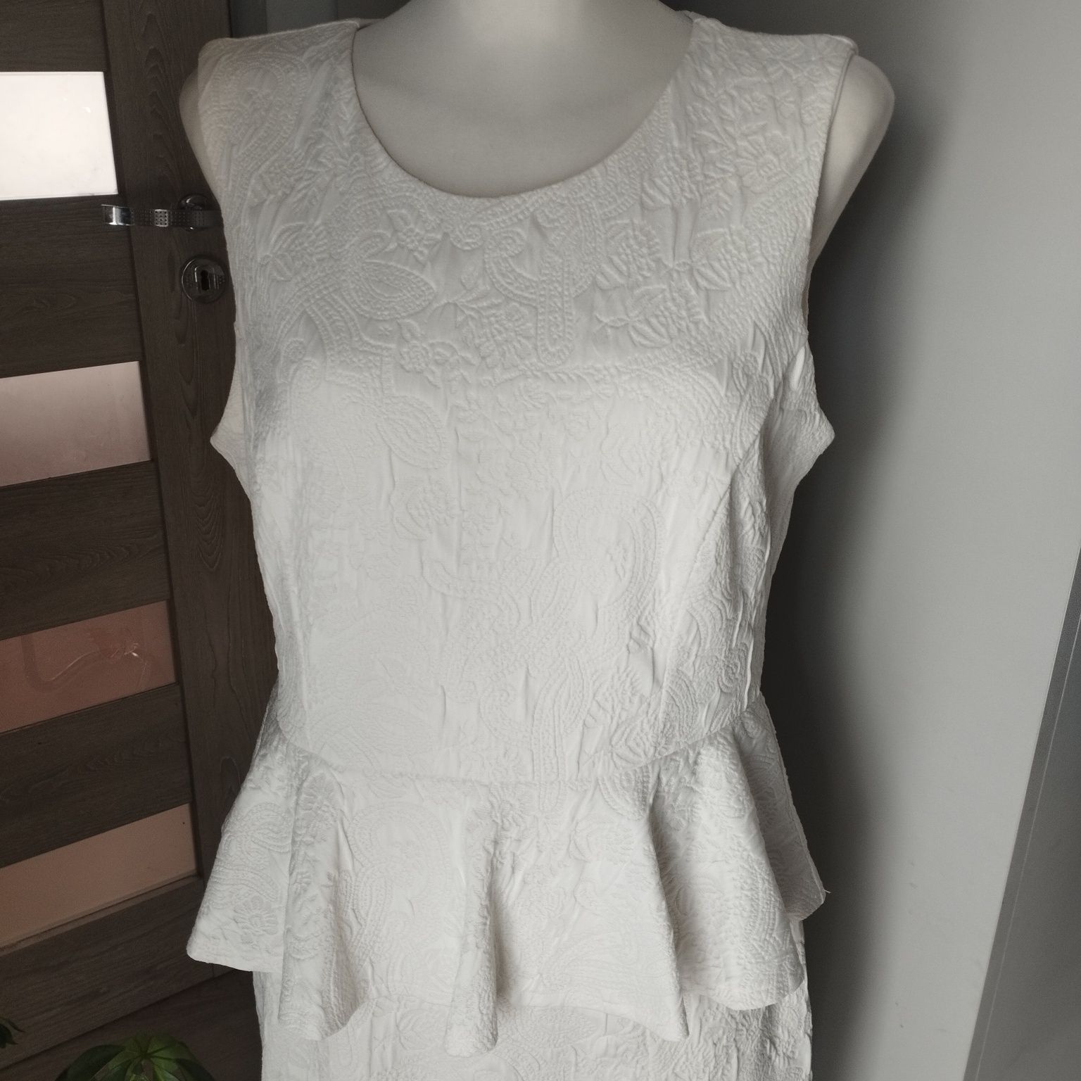 Sukienka damska H&M z baskinką kremowa, rozmiar L/XL